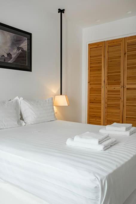 Luxury Apartment Center Of Mykonos Town - Sleeps 4 Екстериор снимка